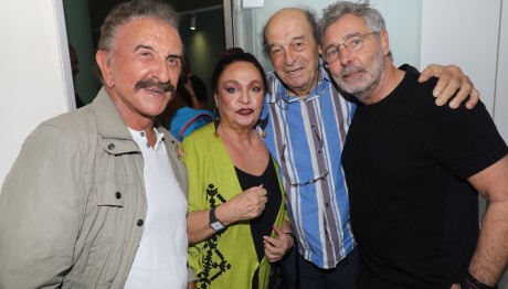 Μανούσος Μανουσάκης