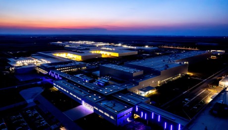 BMW: Τι κρύβει μέσα σε αυτό το εργοστάσιο