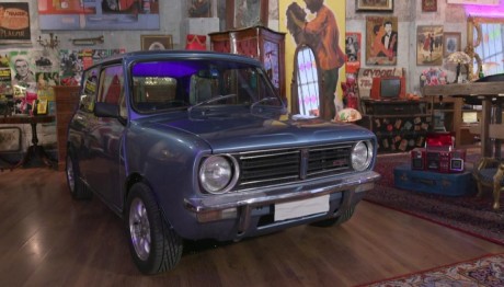 Cash or Trash Trailer 22/11/2024