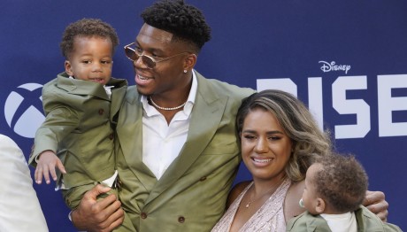 Γιάννης Αντετοκούνμπο: Περιμένει το τέταρτο παιδί του - Έγκυος η Μαράια