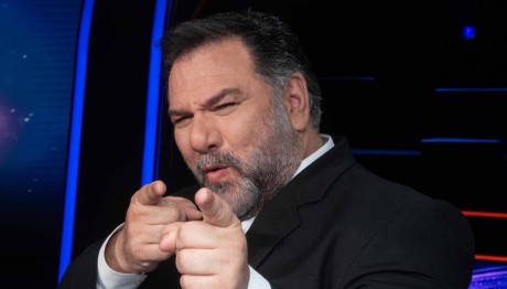 Γρηγόρης Αρναούτογλου