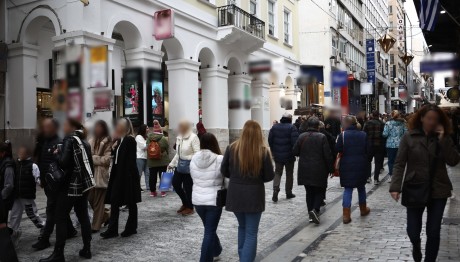 Ανοιχτά Καταστήματα Την Κυριακή 1/12: Το Ωράριο Λειτουργίας
