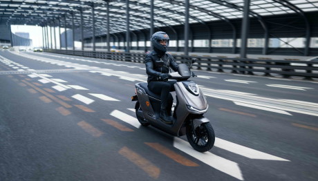 Yadea Fierider: Πόσο κοστίζει το νέο ηλεκτρικό scooter