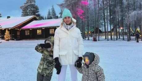 Kιάρα Φεράνι: Ταξίδι Στη Φινλανδία Με Τα Παιδιά Της