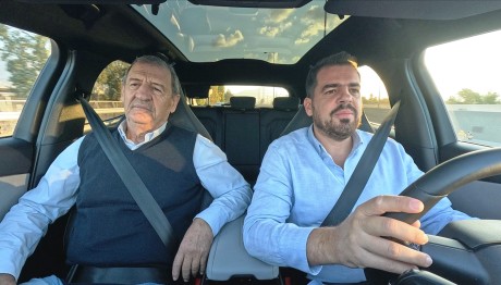 To Τraction Ταξιδεύει Στη Λίμνη Δόξα