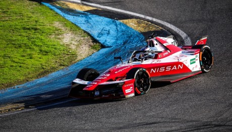 Nissan Formula E Team: Έτοιμη για τον πρώτο αγώνα της Season 11