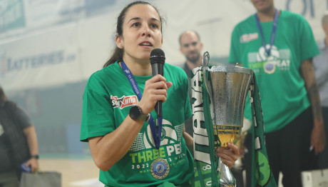 Πέννυ Ρόγκα: Ξεπέρασε Τον Καρκίνο - Η Ανάρτηση Στο Instagram