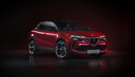 Alfa Romeo Junior: Τώρα δική σας με 313 ευρώ τον μήνα