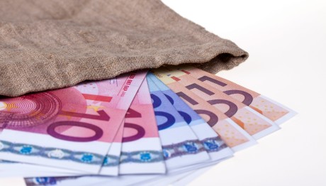 ΔΥΠΑ: Έκτακτο Επίδομα Χριστουγέννων Έως 1.000 ευρώ