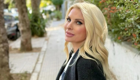 Ελένη Μενεγάκη: Η συνάντηση που είχε από τα παλιά!