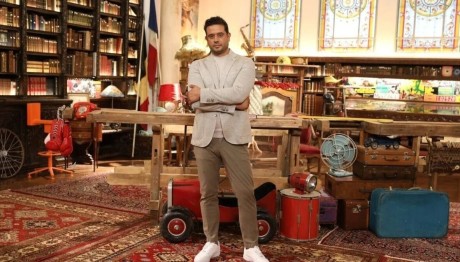 Θάνος Μαρίνης