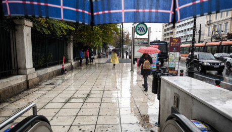 Καιρός: Πτώση Θερμοκρασίας Και Καταιγίδες