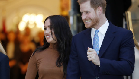 Χάρι - Μέγκαν: Ο Άρτσι Και Η Λίλιμπετ Σε Γιορτινή Κάρτα