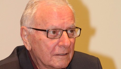 Κώστας Χαρδαβέλλας