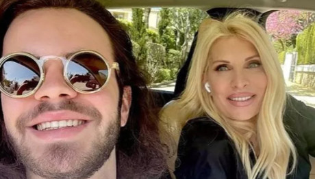 Λάτσιος: Εντυπωσιασμένος Από Την Ομορφιά Της Μητέρας Του