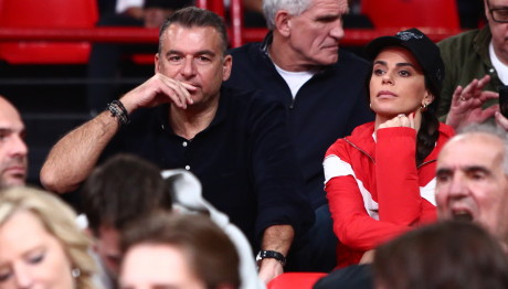 Γιώργος Λιάγκας - Μαρία Αντωνά: Μαζί Στο Γήπεδο!