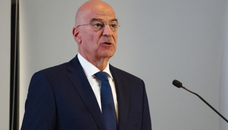 Νίκος Δένδιας: Έπαθε Τροφική Δηλητηρίαση