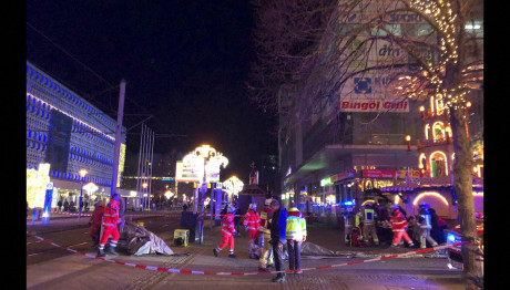 Γερμανία: Ποιος Είναι Ο Δράστης - Ένα Παιδί Στους Νεκρούς