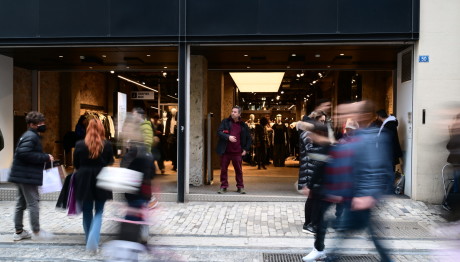 Χειμερινές Εκπτώσεις 2025: Πότε Ξεκινούν Και Πόσο Διαρκούν