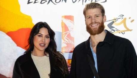 Γούοκαπ: Mε Την Κούκλα Εστρέλλα Σε EVENT