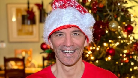 Σάκης Ρουβάς