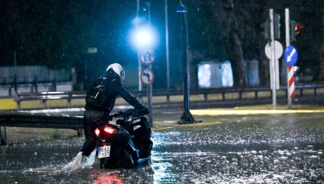 Θωμαΐδης Για Ποσειδώνος: Κίνδυνος Μολύνσεων