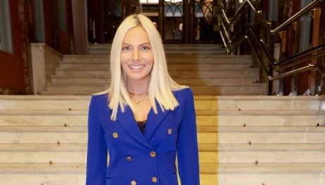 Μαλέσκου: Βόλτα Με Την Κόρη Της Στην Κηφισιά