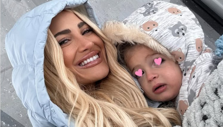 Τούνη: Η Αντίδραση Του Γιου Της Όταν Του Είπε Πως Γιορτάζει