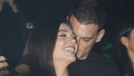 Μελίνα Νικολαΐδη: Μαγειρεύει Mπιφτέκια Sτον Φιντιρίκo