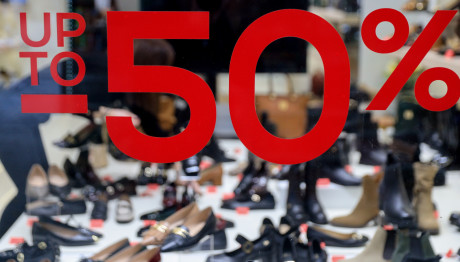 Χειμερινές Εκπτώσεις: Ανοιχτά Καταστήματα Τις Κυριακές