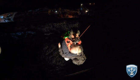 Μεταφορά Ασθενούς Από Ελικόπτερο Του Πολεμικού Ναυτικού