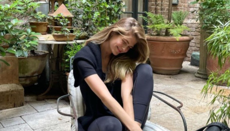 Αμαλία Κωστοπούλου: Μαγειρεύει ράμεν στη νέα της κουζίνα