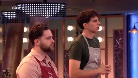 MasterChef: Όλα Αρχίζουν Με... Σκυταλοδρομία!