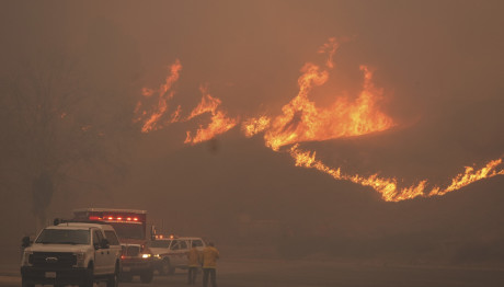 Νέα Φωτιά Στο Λος Άντζελες Εξαπλώνεται Ραγδαία
