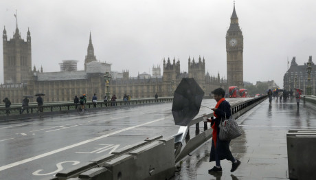 Βρετανία: Σε Εξέλιξη Η Κακοκαιρία Του Αιώνα