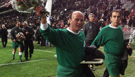 Μίμης Δομάζος