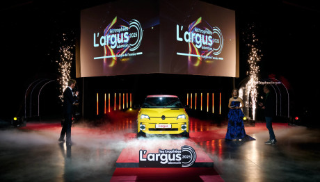 Renault: Σάρωσε τα βραβεία στο «Les Trophées de L'argus»