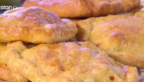Συνταγή Για Μini Calzone με ζύμη κουρού