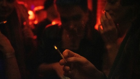 Τσιγάρο αλκοόλ