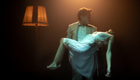 Παράταση Παραστάσεων Για Την ΑστΕΡΩΣκονη