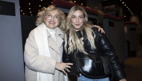 Υρώ Μανέ: Με Την Κόρη Της, Φαίδρα, Στο Θέατρο