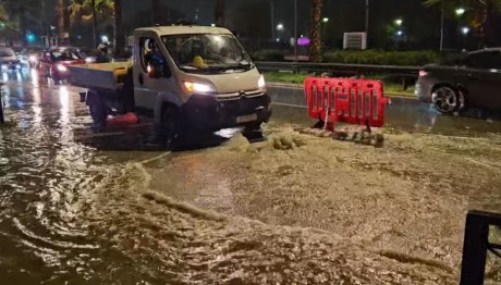 Κακοκαιρία Αττική: Γέμισε Ξανά Λύματα Η Ποσειδώνος