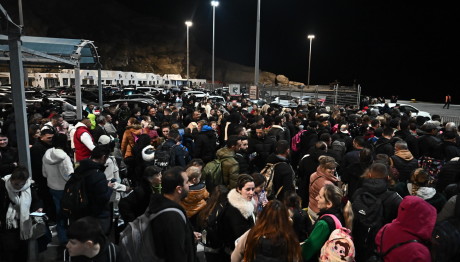 Σαντορίνη: Νέος Σεισμός 4,9 Ρίχτερ - Φεύγουν Οι Κάτοικοι