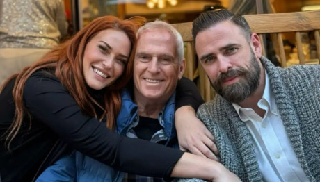 Χρηστίδου: Στη Θεσσαλονίκη Για Τα Γενέθλια Του Πατέρα Της