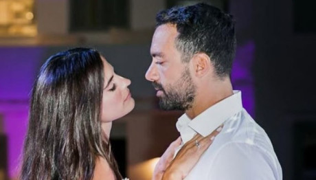 Μπόμπα: Οι Σέξι Πόζες Της Σε Post & Το Σχόλιο Τανιμανίδη