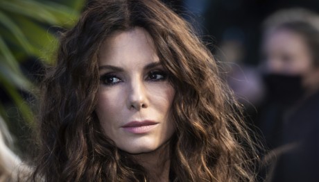 Σάντρα Μπούλοκ