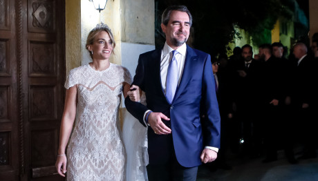 Χρυσή Βαρδινογιάννη - Νικόλαος Ντε Γκρες: O Γάμος Στην Πλάκα