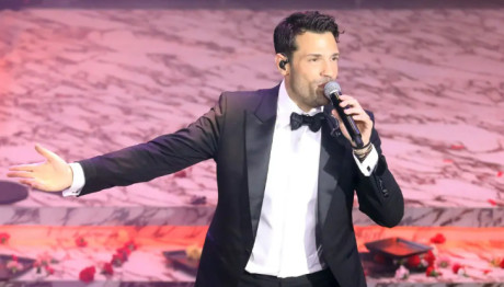 Κωνσταντίνος Αργυρός: Ασφαλιστικά μέτρα κατά του τραγουδιστή