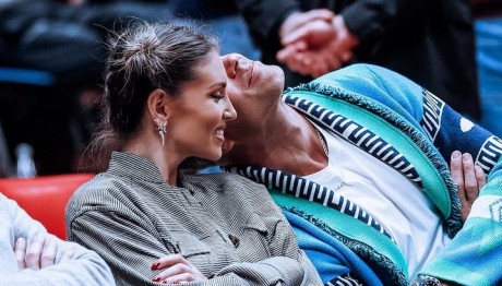 Οικονομάκου - Τσερέλα: Στο Μιλάνο Για Τον Αγιο Βαλεντίνο