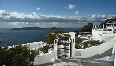 Σαντορίνη: «Αναμβίβολα οι χθεσινοί σεισμοί ήταν καθαρά ηφαιστειακοί»